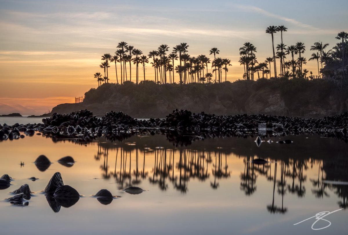beaujjohnston's tweet photo. Beautiful fading light during a #sunset at #ShawsCove in #LagunaBeach CA // Check out https://t.co/6Kg3p21Fgs for more #FineArt 🍻🤙🏼 https://t.co/2XWorJzvN8