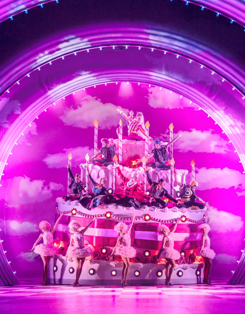 Our review of Matthew Bourne’s Nutcracker! which is being performed at Newcastle Theatre Royal <a href="/TheatreRoyalNew/">Newcastle Theatre Royal</a> until Saturday 9th April 2022
REVIEW: northeasttheatreguide.co.uk/2022/04/review…