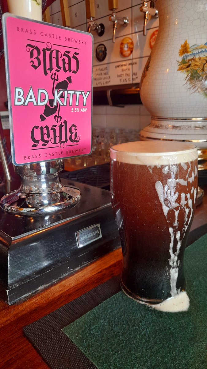 Stuart_Pickard's tweet photo. 3 really great beers only reason I had a half of @BrassCastleBeer is because I am a #BeerTicker ๐๐ป @osobrewing #PintOfCask @neptunebrewery @lostandgrounded and #PintOfRealAle @abbeydalebeers all four beers ๐ #GingRealAleTrail @Stuart_Pickard #CraftBeer #Beer #RealAle #Ale https://t.co/giydXyjMzJ