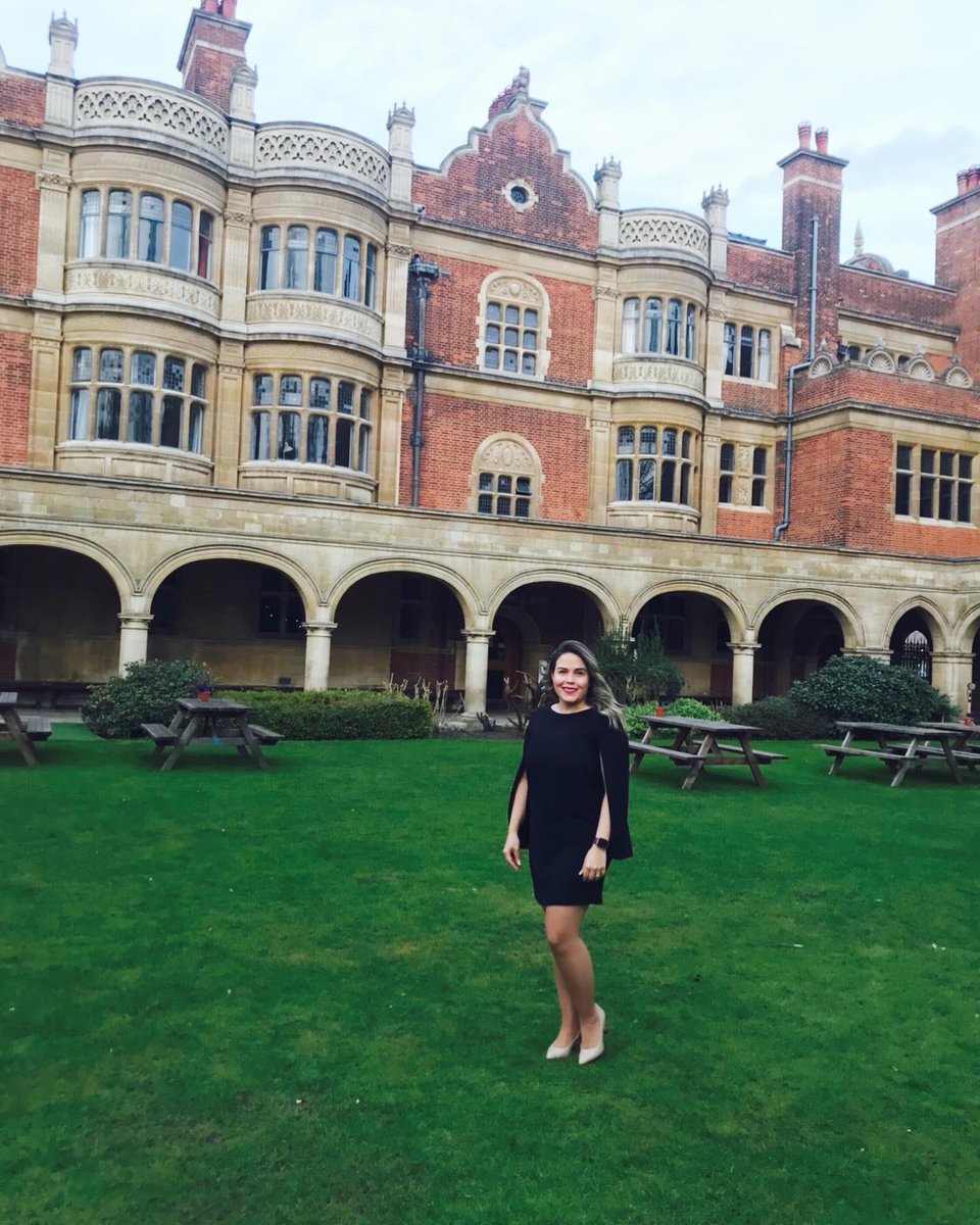Gabytale's tweet photo. I had an incredible immersion week at the @Cambridge_Uni learning about their successful innovation ecosystem. 
Thank you very much @frdelpino @BecariosFRdP for organizing the first “From Science to Society” an amazing workshop to discuss about innovation and tech transfer. https://t.co/UGQDap6TqI