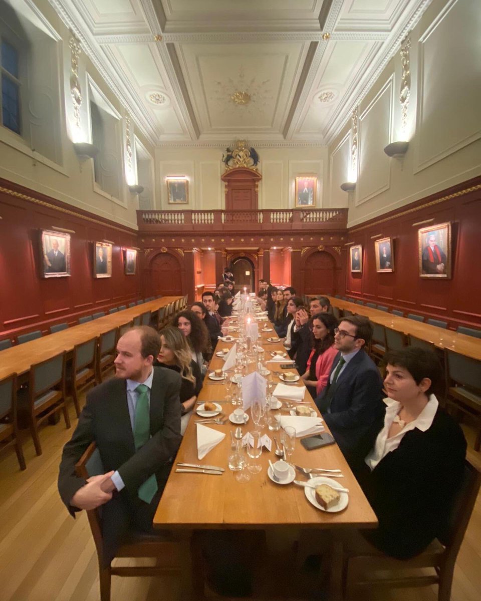 Gabytale's tweet photo. I had an incredible immersion week at the @Cambridge_Uni learning about their successful innovation ecosystem. 
Thank you very much @frdelpino @BecariosFRdP for organizing the first “From Science to Society” an amazing workshop to discuss about innovation and tech transfer. https://t.co/UGQDap6TqI