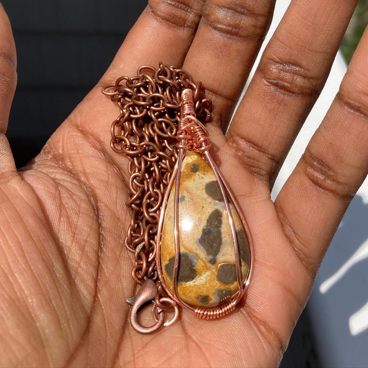 m3rcury47's tweet image. Working hands 🧚🏾‍♂️