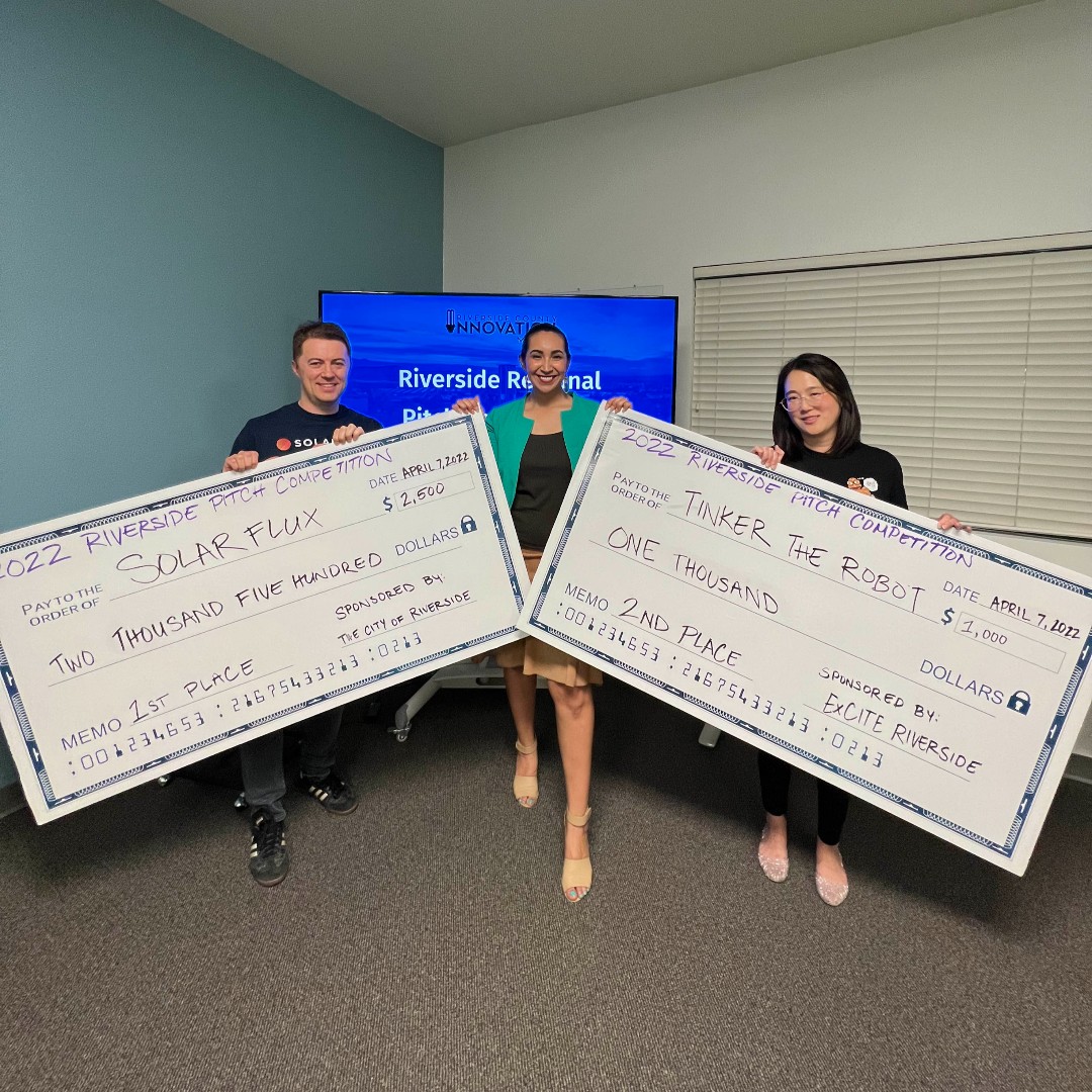 riversidecagov's tweet photo. Congrats to this year’s Riverside Regional Fast Pitch event winners, @solarfluxco and @TinkertheRobot! This year’s participating companies represent the most cutting-edge technologies from Riverside and help build upon the exciting things happening in the City. @ExCITERiverside https://t.co/eM4lT4fE7U