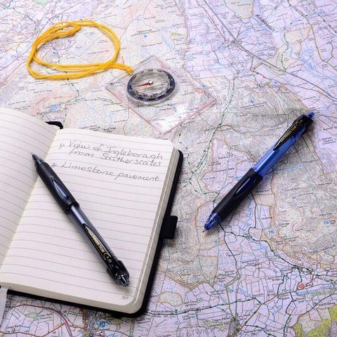officialuniball's tweet photo. It's the perfect day to plan an adventure. Where do you want to go?
#uniquelyinspired #uniball
๐ธ by @uniball_de https://t.co/qe8cRc9gJg