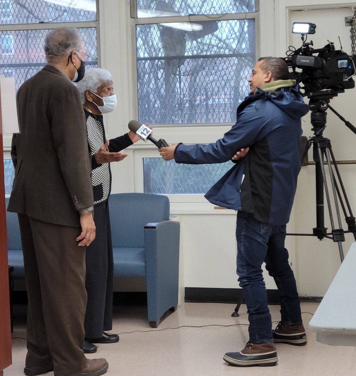 PSSLifeU's tweet photo. What do older adults want from their technology? Connection to their family, friends and essential services. Thanks to  @News12BX  for asking. #olderadults #digitalcapacity #positiveaging https://t.co/SxZHInxmnV