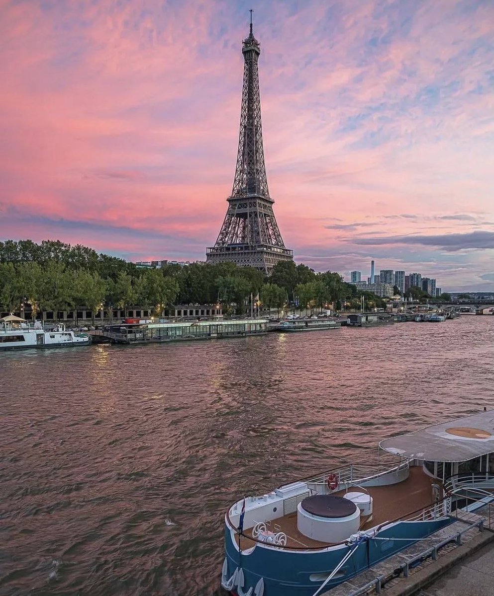 sunset in Paris.