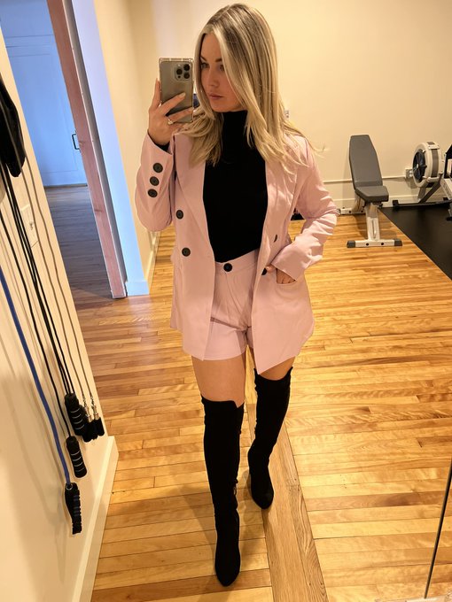 Clueless vibes? https://t.co/txKekv9mnm