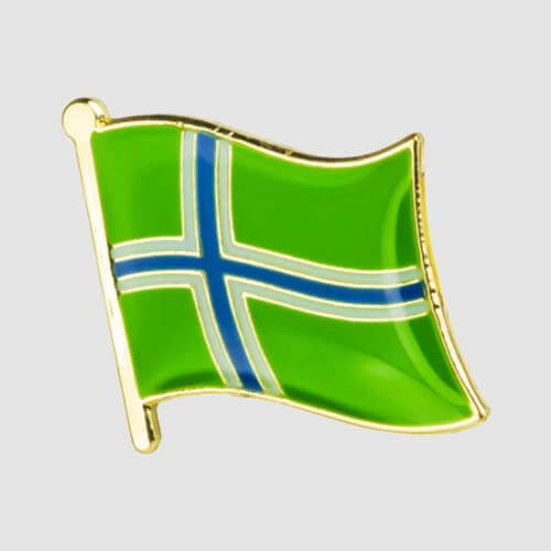 MadAboutBadges's tweet photo. NEW IN  |  UK County flag enamel pin badges.

These are 16mm x 14mm in size which is slightly smaller than our normal range.   A very nice addition.

https://t.co/cRUsfnV2Db https://t.co/AOOfOqWE4o