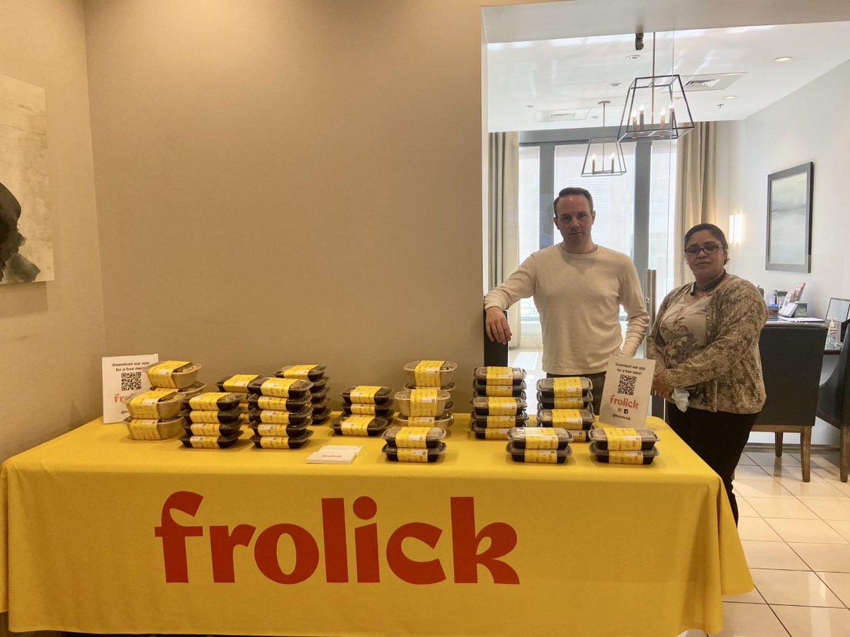 PearsonSquare's tweet photo. We want to give a big thanks to @frolickclub for visiting to our community today! #bozzuto #bozzutoliving #apartmentliving #pearsonsquare #fallschurchcity https://t.co/gdJ5Ta88uh