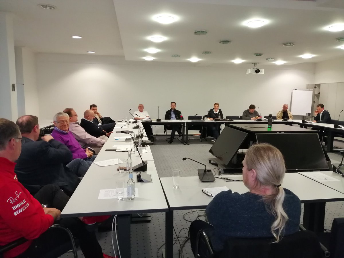 mitsaarland's tweet photo. Auch die @mitsaarland analysiert knapp zwei Wochen nach der Landtagswahl in großer Runde das schlechte Abschneiden der CDU und wie es gelingen kann, in den nächsten Jahren das Profil in wichtigen Kompetenzfeldern wieder zu schärfem. Es gibt viel zu tun. https://t.co/S5H0BtfgbA