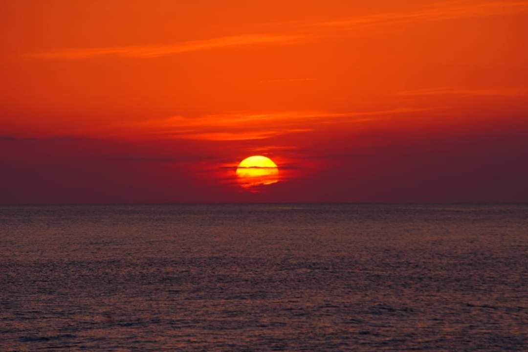 quickone696Ver2's tweet photo. 2022年4月5日撮影。
#奄美大島 #夕陽 #夕焼け #龍郷町 #海 #波飛沫 #sunset #Dusk #sonyalpha #α6400 #april5th #wavesplash #SPLASH https://t.co/mP1Bja2SW9