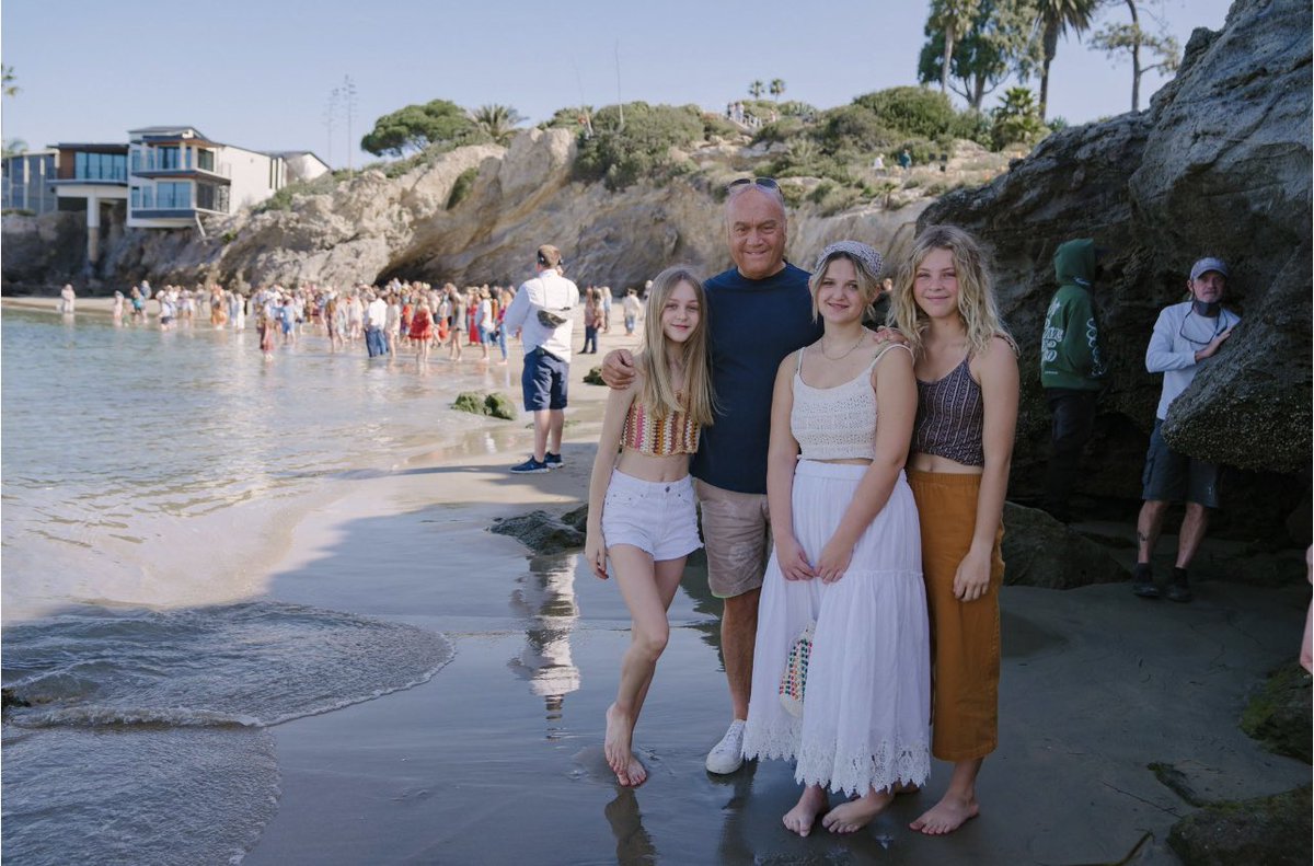 Greg Laurie tweet media