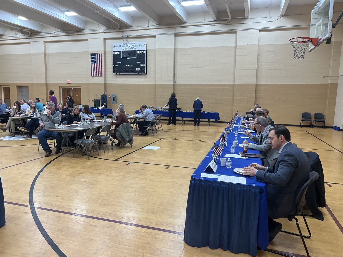 ChairmanG's tweet photo. Rep. Gallagher attended this morning's Aspiro Legislative Breakfast in Green Bay to discuss ways we can better support members of the disabled community who faced social isolation and other challenges throughout the pandemic. https://t.co/W2mnCD1bWn