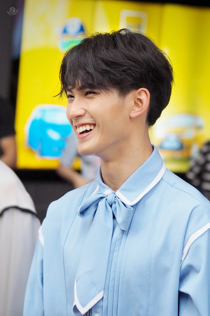 firstvn__'s tweet photo. Happy birthday to our little prince. Thank you for being a hardworking  and kindhearted kitty cat 🐱Thank you for never giving up on your dream. Thank you for being born and growing up so well. Love you 🧡

#Chalongrat24thBD

📸 Greenbean https://t.co/a678oWz5nR