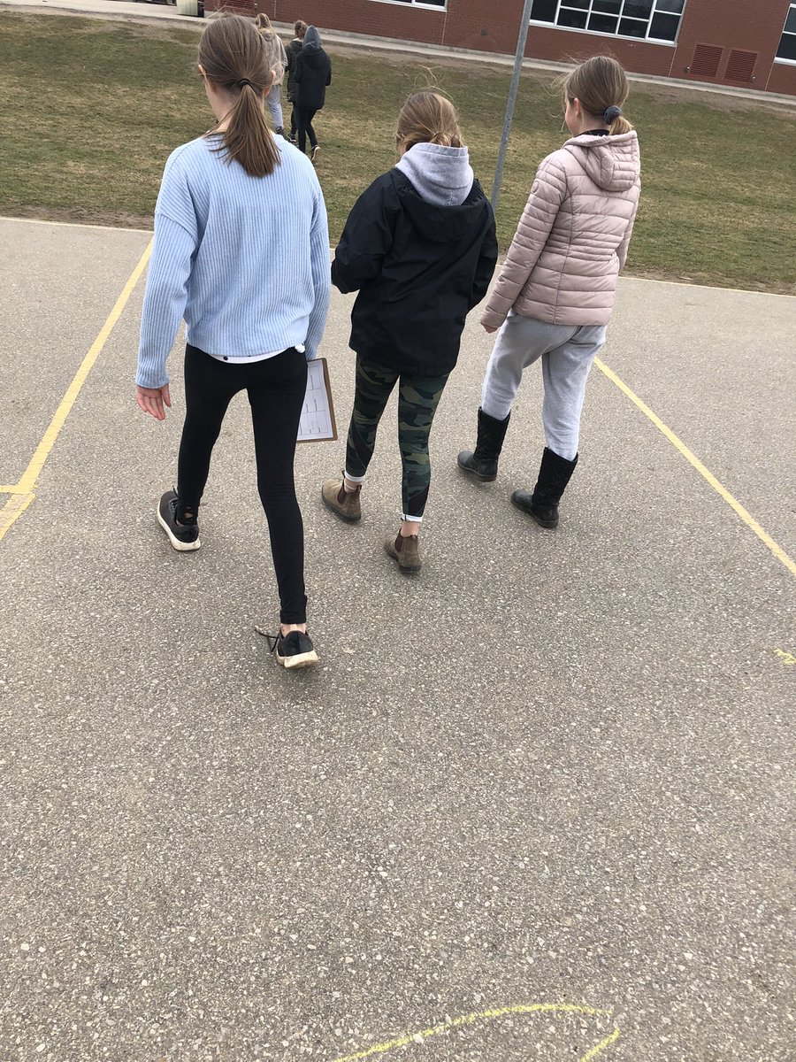 Grade6’s @ParkviewPS_K used <a href="/micro_bits/">Micro Bits</a> to code a beating heart animator and a digital compass this morning. Then out in the afternoon to put our orienteering into action.
Thank you <a href="/MandyCleland1/">Mandy Cleland</a> and <a href="/dtangred/">Derek Tangredi</a> for your expertise and guidance! <a href="/tvdsbmathk8/">tvdsbmath</a> 
<a href="/TVDSB_STEM/">TVDSB STEM</a>