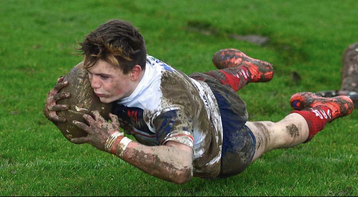 Fantastic to see <a href="/oldllandoverian/">Old Llandoverians</a> Toby Baldwin selected for the upcoming @WorldRugby7s in Singapore representing <a href="/EnglandRugby/">England Rugby</a>. Brother of Corey Baldwin <a href="/scarlets_rugby/">Scarlets Rugby</a> who will no doubt be keeping a close eye on things. Good luck Toby! Front right photo. #OldBoy #England #OLL