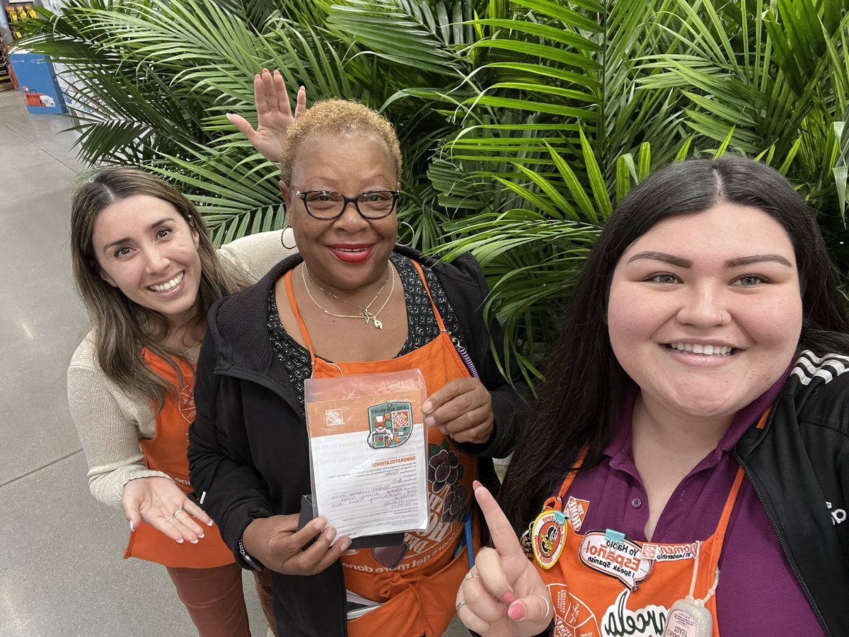 Marcela Sánchez (@marcela_thd) on Twitter photo Shoutout to Priscilla, Lynette and, Vivian for driving friendliness and accuracy in the front end! 🥳👏🏻 <a href="/Alex_Fuentes85/">Alex Fuentes</a> <a href="/SHIRLEYBARAONA/">SHIRLEY BARAHONA</a> <a href="/THD_Daisy/">Daisy Robinson</a> <a href="/gonzalezcesar19/">Cesar Gonzalez</a> <a href="/Crystal_Thd_/">Crystal 🦋</a> Shoutout to Priscilla, Lynette and, Vivian for driving friendliness and accuracy in the front end! 🥳👏🏻 <a href="/Alex_Fuentes85/">Alex Fuentes</a> <a href="/SHIRLEYBARAONA/">SHIRLEY BARAHONA</a> <a href="/THD_Daisy/">Daisy Robinson</a> <a href="/gonzalezcesar19/">Cesar Gonzalez</a> <a href="/Crystal_Thd_/">Crystal 🦋</a>