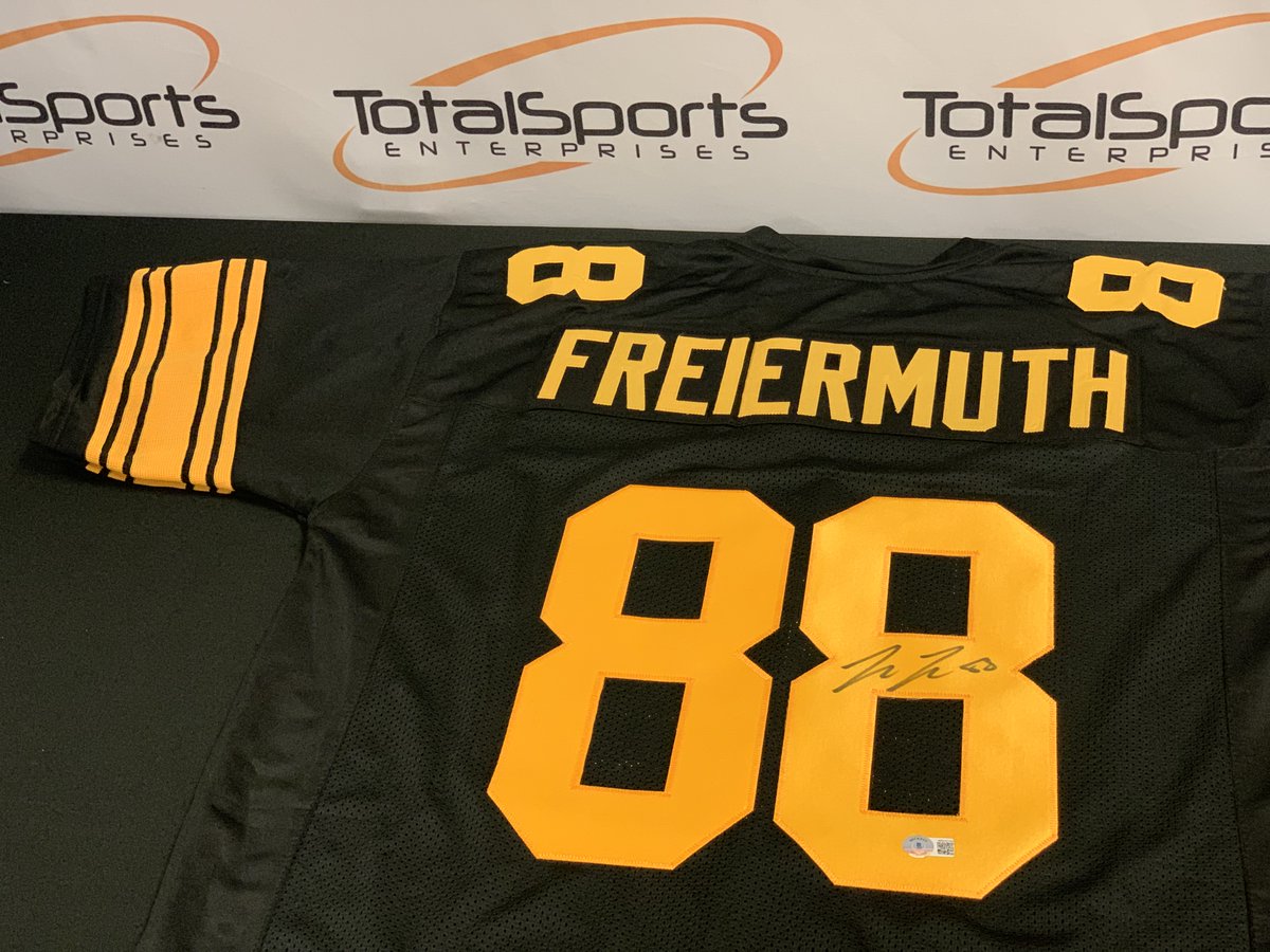 Total Sports Enterprises (@totalsportsent) on Twitter photo We're going to give a <a href="/pat_fry5/">Pat Freiermuth</a> autographed jersey to someone who retweets this tweet and follows us!
We'll pick a winner on Monday 4/11! We're going to give a <a href="/pat_fry5/">Pat Freiermuth</a> autographed jersey to someone who retweets this tweet and follows us!
We'll pick a winner on Monday 4/11!