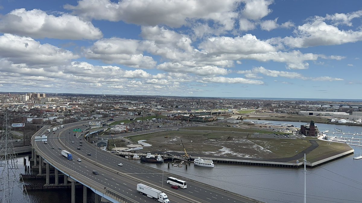 reprosario128's tweet photo. Views from the Port! #BridgeportCT #BPTCT https://t.co/smhy7xPaHH