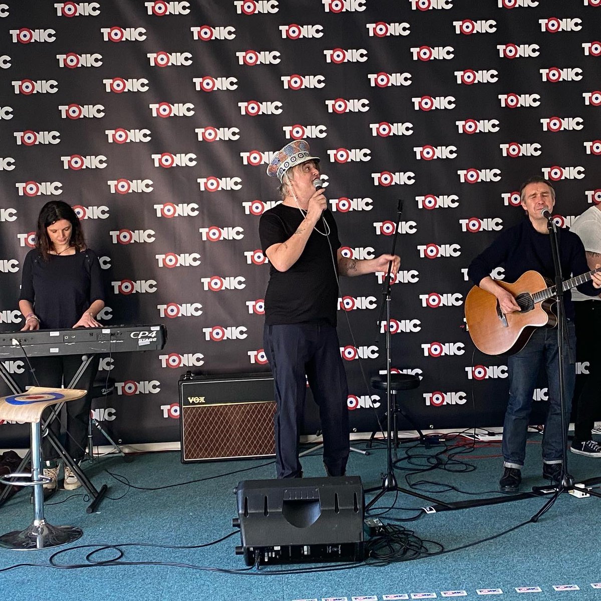 WheresYrHeadAt's tweet photo. #WheresYourHeadAt

Soundcheck at @tonicmusicmh for A Fantasy Life of Poetry &amp; Crime

@petedoherty - Katia De Vidas - Frederic Lo https://t.co/VnT7TsvFww