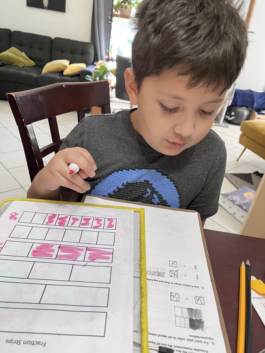 This #iFlaglerKnight is building his number sense by using fraction strips to help him compare two fractions. Way to go! #FlaglerTogether @flagerschools #VirtualLearningRocks #MathNumberSense