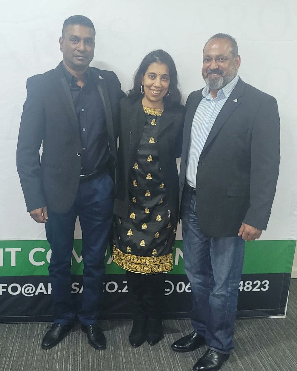 GovenderBhavna's tweet photo. I had the pleasure of attending The Arosa Community Safety Program today 👏 With the unveiling of it's Brand Ambassador @jackdevnarain, together with the many amazing speaker's who serve to make our community a safer place🙏
#BhavnaGovender #SunriseFM #AROSA #JackDevnarain https://t.co/jVELc91Vaq