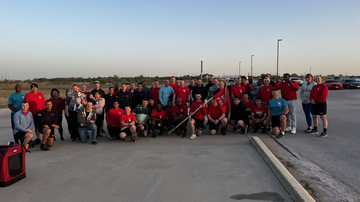 36thENBDE's tweet image. SAAPM is more than just awareness. It’s about empowering people and urging them to get involved in eliminating sexual harassment and assault from our formations.
#StayRugged #CohesiveTeams #SAAPM 

@iii_corps @USAGforthood