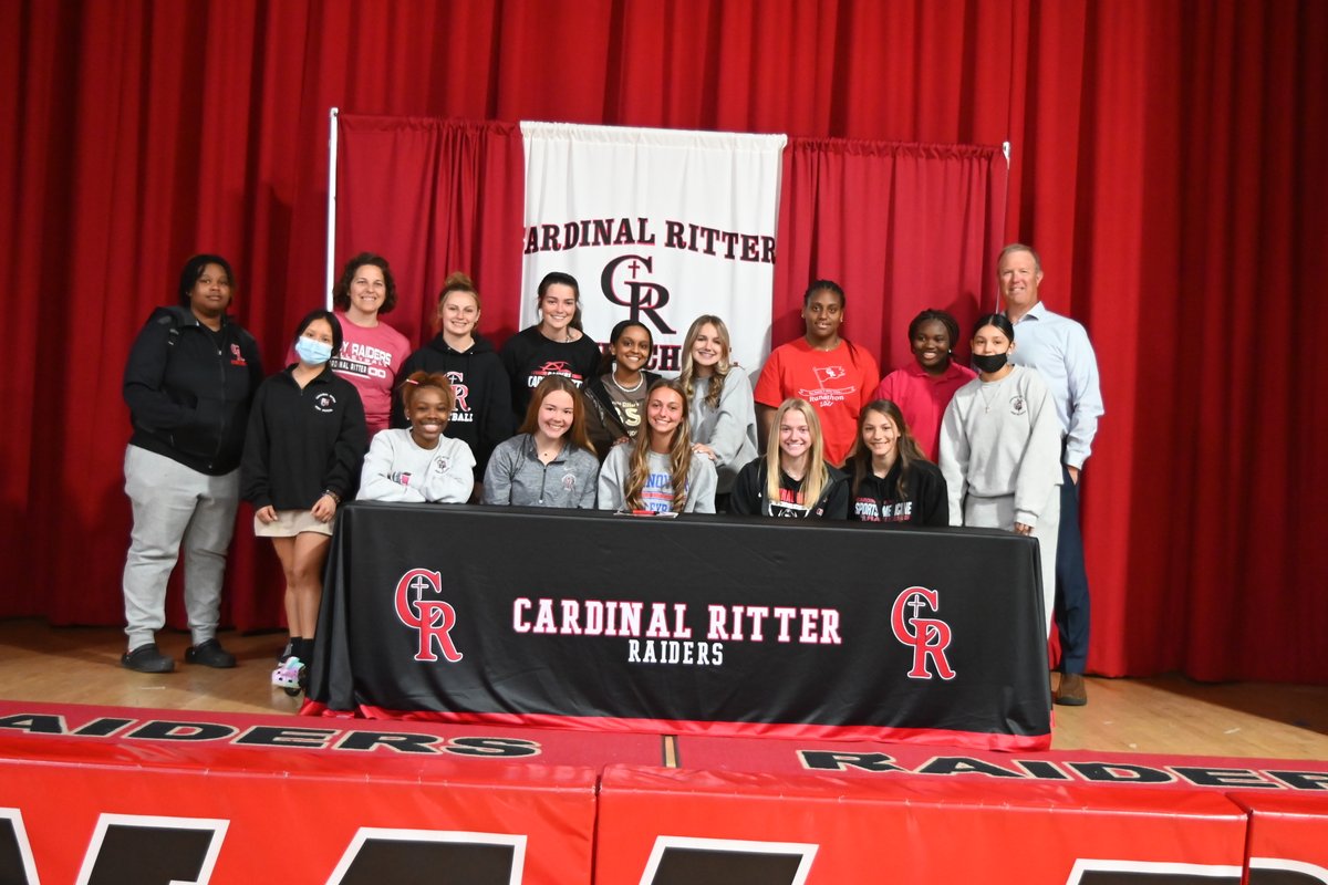 CRHS_Indy's tweet photo. Congratulations Kelsey

Volleyball, Basketball and Softball standout Kelsey Waggoner signs with Hanover College to play volleyball for the Panthers. https://t.co/K205mtW534