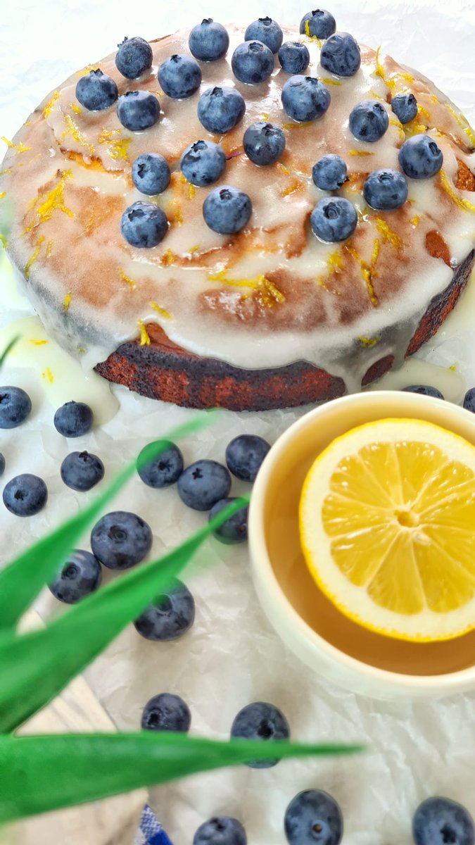 Vegalicious8's tweet photo. Vegan Lemon Blueberry Cake

#vegan #vegalicious #lemon #cake
#meatless #eggless #veganol #GoVegan #blueberries #desert #delicious #Food
https://t.co/beXkoEYThw https://t.co/8XRExaxTq0