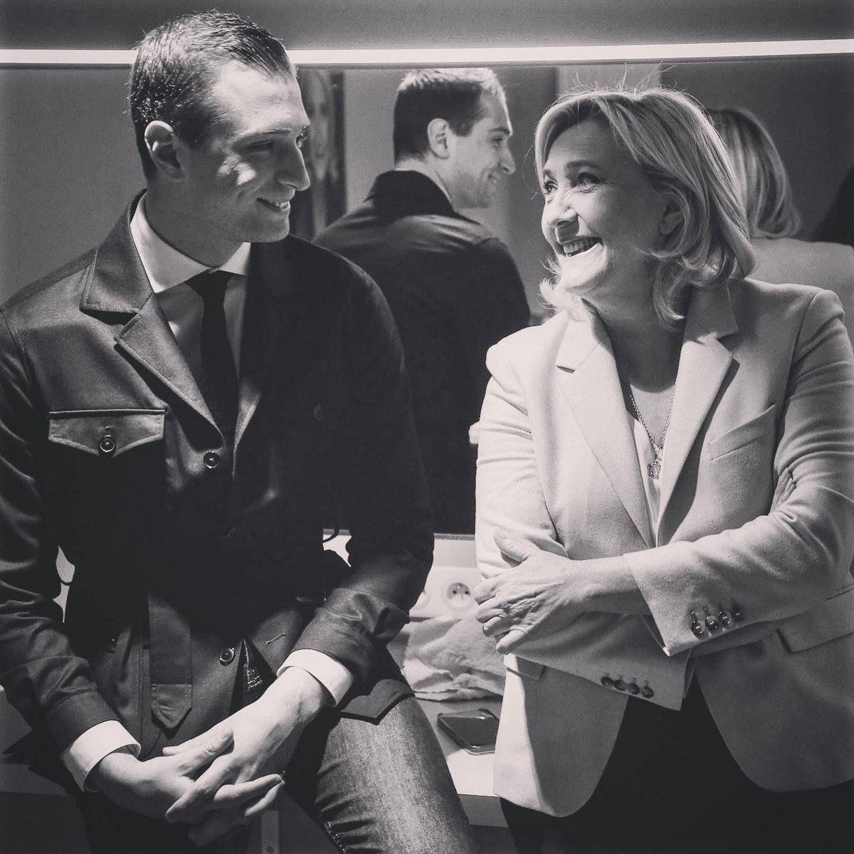 Jordan Bardella tweet media