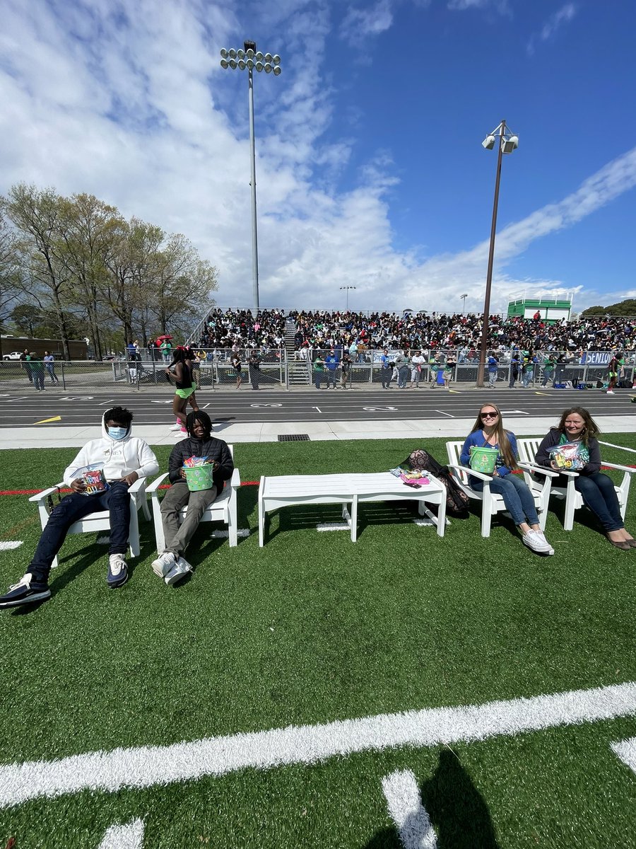 GRHS_Stallions's tweet photo. Congrats to James W. who was recognized over 5οΈβ£ times this week for doing things #TheStallionWay and displaying safe behaviors. Earning him and a friend of choice Best Seat In The House for the Spring Fling and Pep Rally! Way to goπ€©ππ #EquusWeek22 https://t.co/oZG9afIMGZ