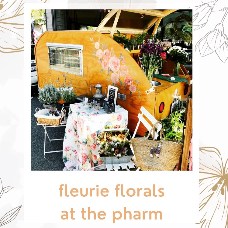 LanguageFlower's tweet photo. Come see the cutest, little, traveling flower shop at The Pharm yoga studio courtyard in Ventura this Sunday, April 10 from 1-4! https://t.co/rwMeVzb9gN