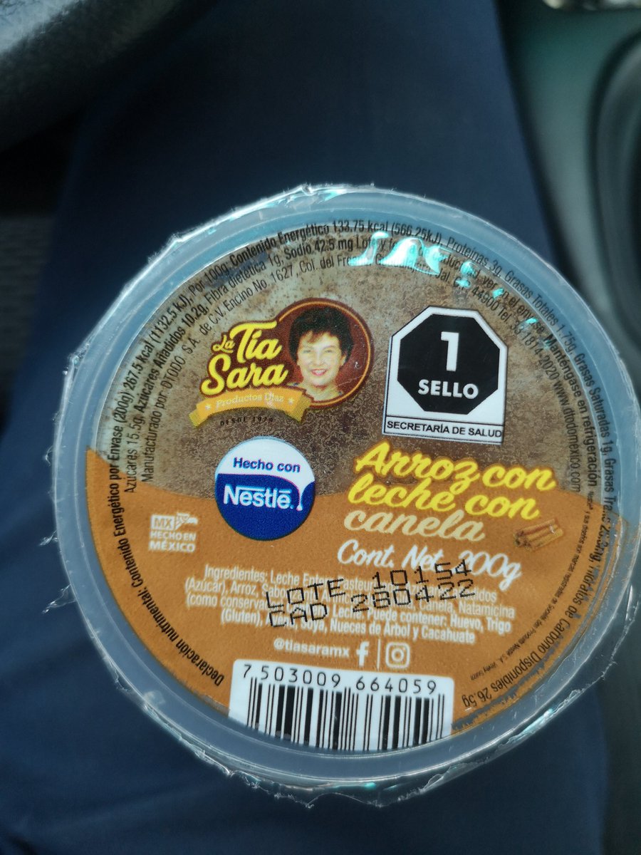 FernandoRosVa's tweet photo. @NestleMX Esta bien chingón tu arroz con leche, pero tarde como media hora en abrirlo 😫🤧 https://t.co/m0caz13wME