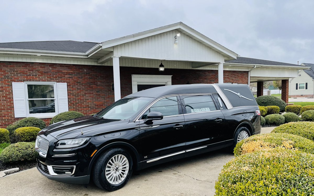 HensonKitchenWV's tweet photo. Always in the best interest of caring well for our families, we received delivery of our Lincoln Nautilus Legacy Hearse today. https://t.co/q1DIg0vKr5