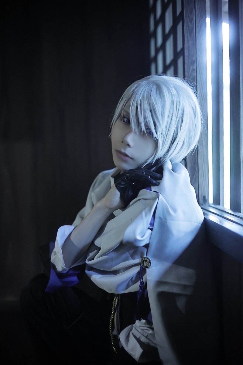 5shioshio26's tweet photo. Cosplay 山姥切長義

「どうかしたかな？　そんなにまじまじと見て」 https://t.co/yHOJA2hQY6