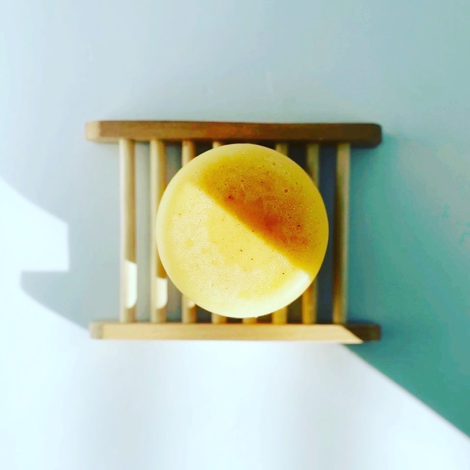 EscapeNatural's tweet photo. This skin so smooth and lathery Honey Lemon Exfoliating Cleanse Bar is BACK in stock 🍋🍋🍋🍋!!!! https://t.co/8hMDbESXwq