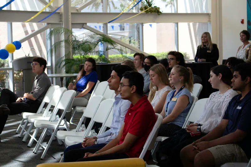 ERAU_Alumni's tweet photo. Last week, the Boeing Ambassador Team and Boeing ERAU Representatives hosted their very first "Boeing New-Hire Q&A and Networking" event to get students excited about their new positions! Congratulations to you all! #boeingintern https://t.co/ucJNdfQMHV