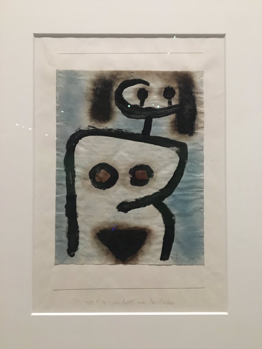 aledelgado's tweet photo. 107 piezas entre dibujos, pinturas, acuarelas, títeres, fotos, documentos y herramientas del taller de #PaulKlee se podrán ver desde el 12 de abril en @CCPLM. Hoy en visita de prensa, curadora Fabienne Eggelhöfer del @ZentrumPaulKlee nos contó detalles de la muestra. Una belleza! https://t.co/NTrxlW6NRx