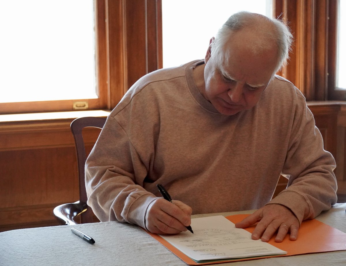 Thom Petersen tweet media