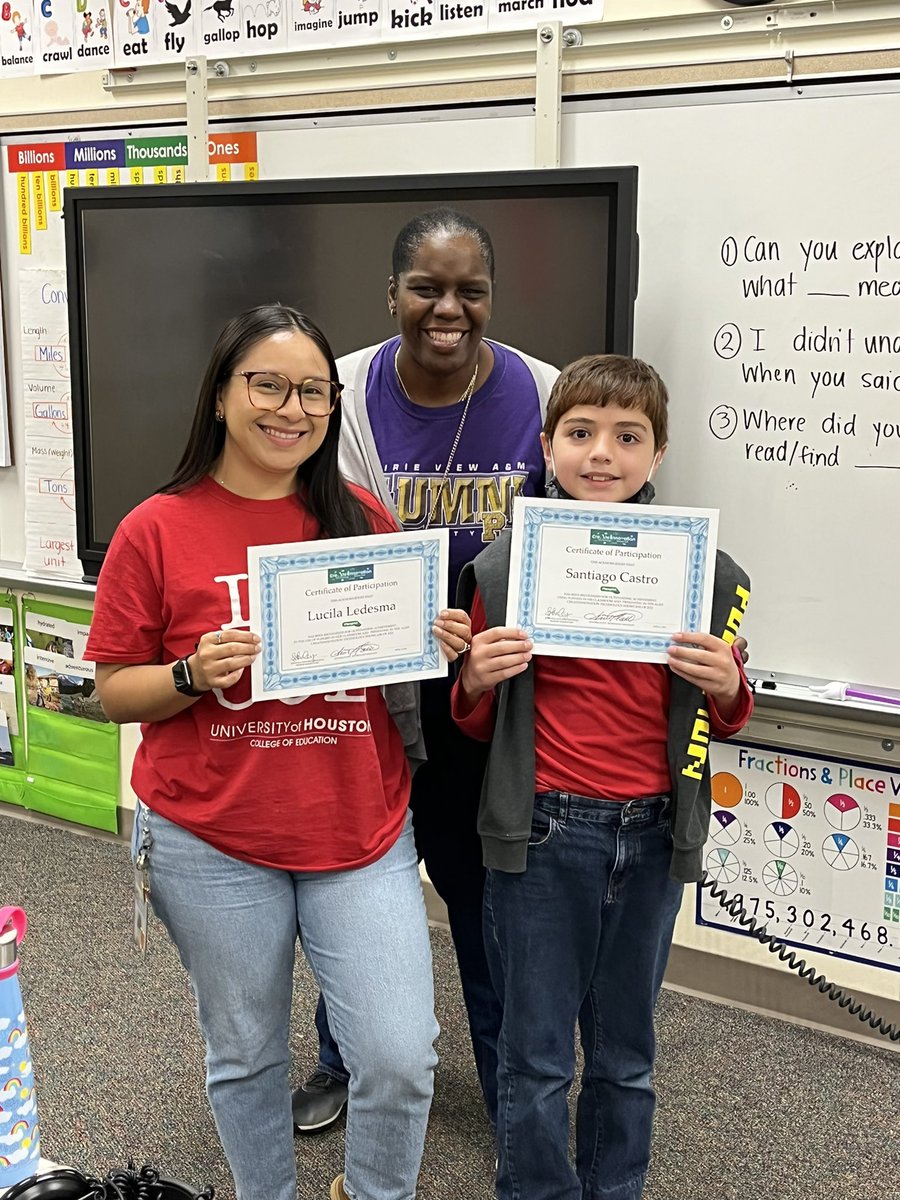 hearnehusky's tweet photo. Wow what a wonderful day filled with technology innovation and innovators. The Alief technology showcase provided opportunities for the whole Alief community to participate. Learning could not be contained in four simple walls. It exploded out into the world. #creAteInnovation22 https://t.co/CrxIHUORQM