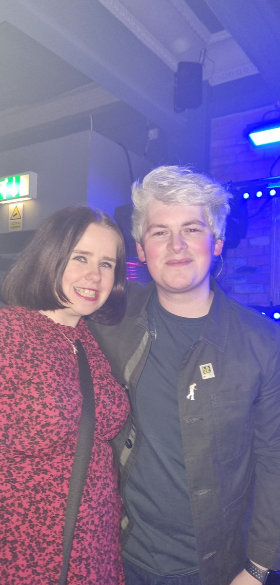 kjohnston1994's tweet photo. 3 year anniversary since I met @FLYNTofficial and I get to see them again...couldn't be happier ❤️ amazing gig as usual 🤗 @EmmaDockeray @CDThornborrow @BradKavanagh https://t.co/fvU1FztQWz