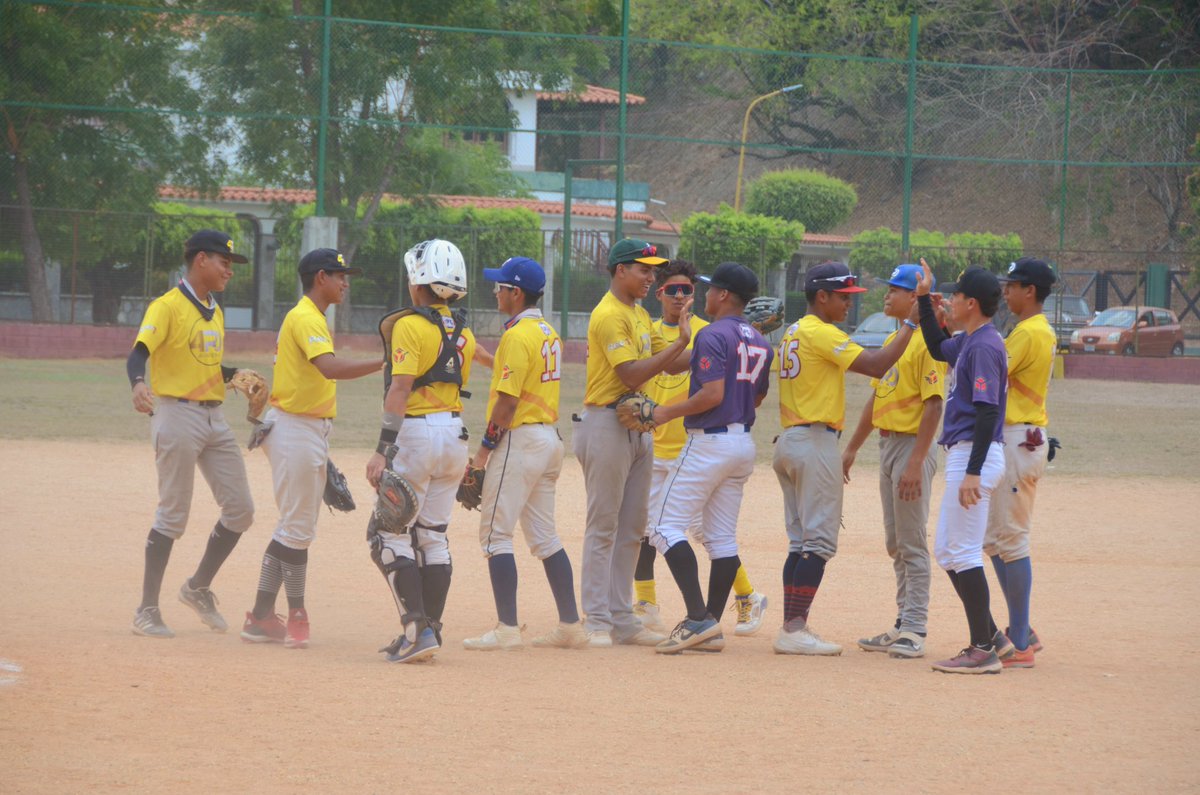 4proacademy's tweet photo. Como calidad de visitante la mañana de este #viernes #4proacademy venció 22-0 a #prospectoscf en la #semana10 de la liga de desarrollo @ldalbeisbol
¡En hora buen muchachos! ⚾🙌🔥 Sigan demostrando su #talento4pro en cada encuentro💪⚡
#liga #desarrollo #baseball https://t.co/q4KF0wjF9I