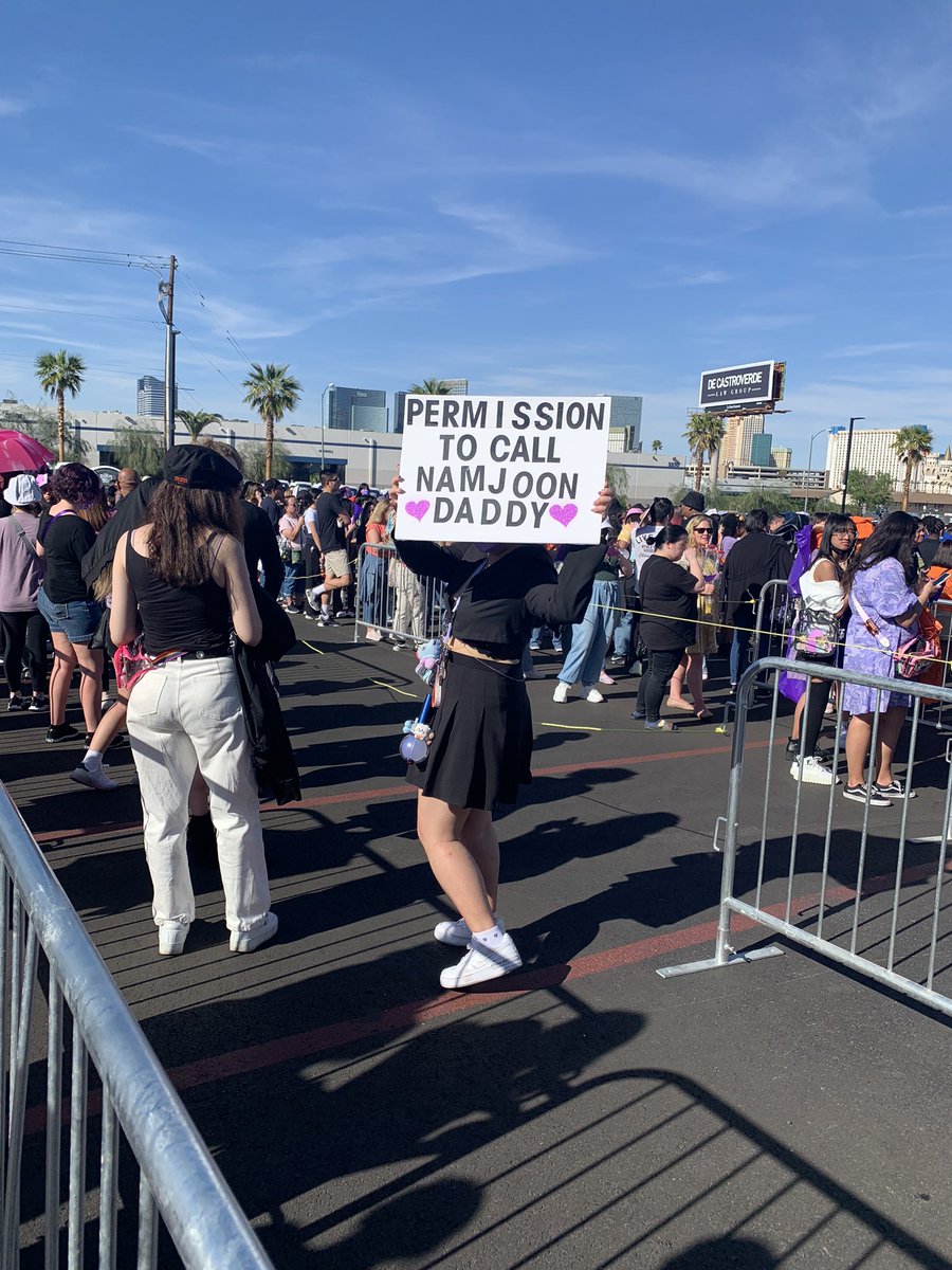 God I love ARMY💜😂 #PTD_ON_STAGE_LV #BTS