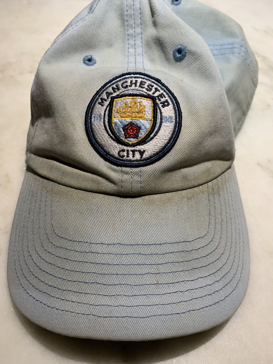 Huge game Sunday. <a href="/ManCity/">Manchester City</a> vs <a href="/LFC/">Liverpool FC</a> <a href="/chrisbirdscom/">Chris Bird</a> let’s go city! Title is on the line