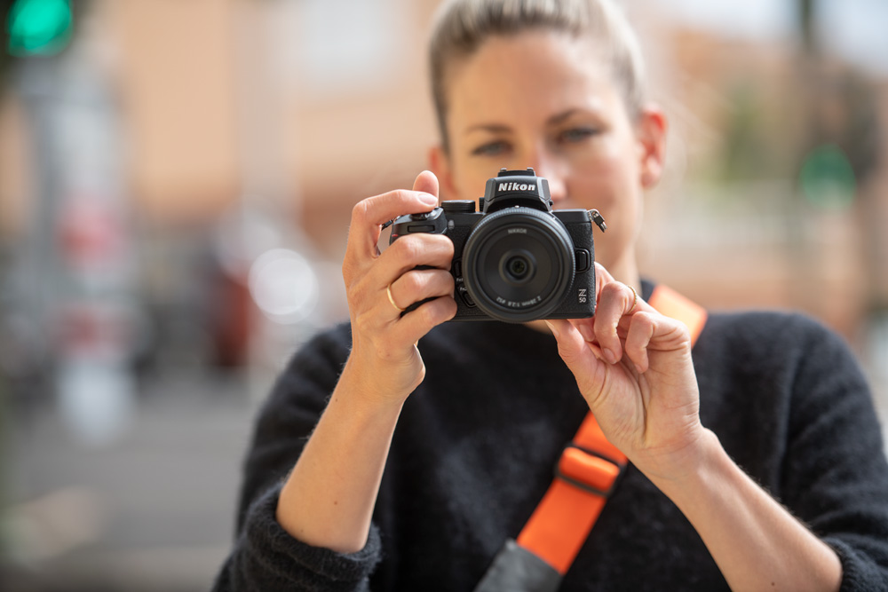 Nikon_Chile's tweet image. La Felicidad es transformar pequeños placeres en grandes momentos...  eternizarlos ... y compartirlos (en altísima calidad 😜📸 ).  ¡A disfrutar del #FinDeSemana #Nikonistas! 😊
Nikon Z 50.
#Nikon #NikonZ #Z50 #Fotografía #Mirrorless