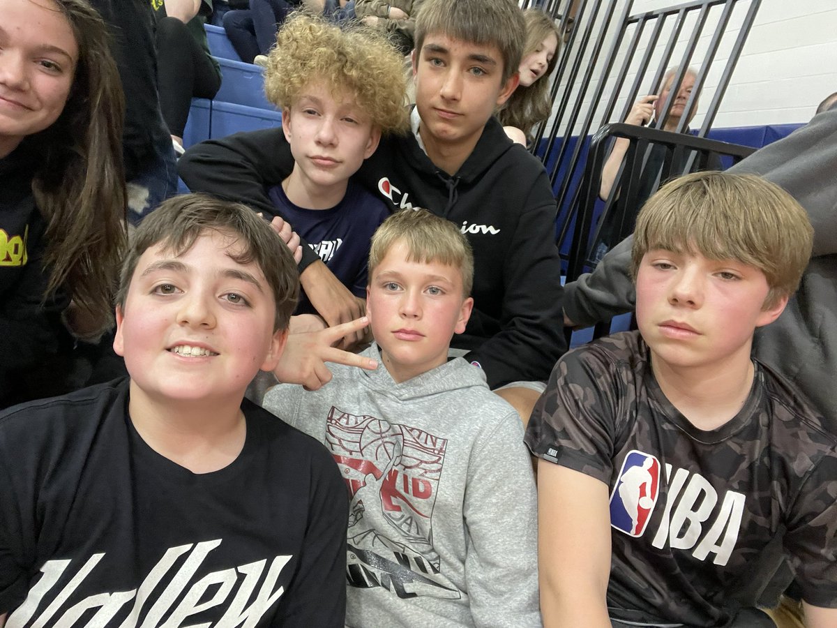 GDeckeroni's tweet photo. Middle School Dodgeball Champs!  #mycrcs https://t.co/vljAMGmOBy
