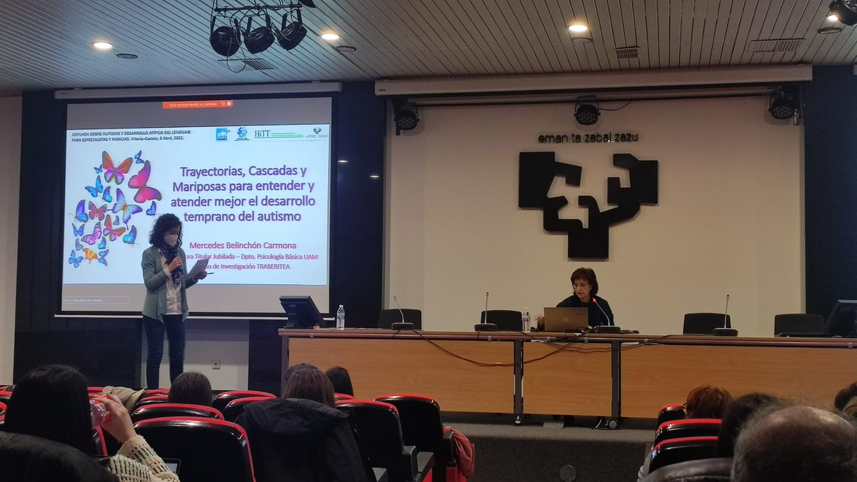 Esta tarde he os tenido a Gerardo Aguado y a Mercedes Belinchón con dos ponencias excepcionalmente cautivadoras y extensas. Hemos terminado agotadas pero muy contentas. ¡Esperamos que lo hayáis disfrutado tanto como nosotras!