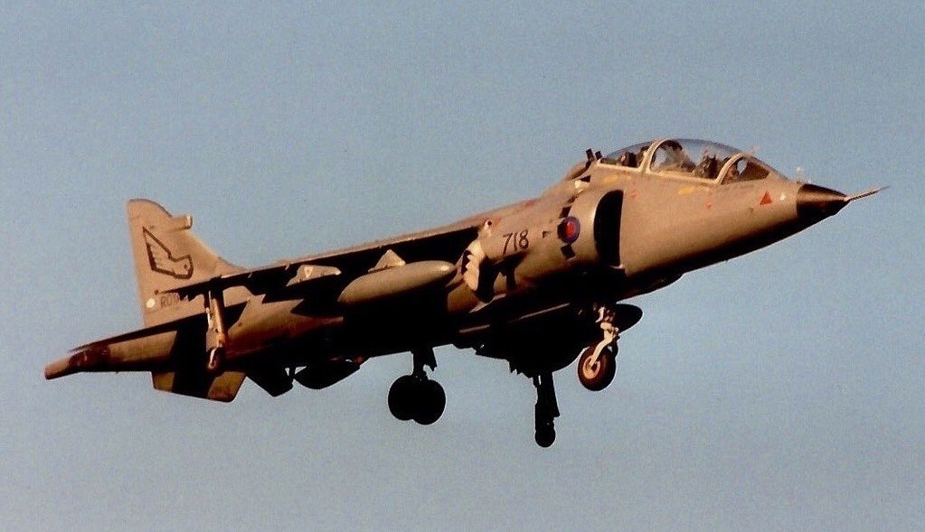 HarrierPres's tweet photo. Seen here coming into land Harrier T.4N “718” from 899NAS circa 1985. Photographer; Russ Smith. #899NAS #HarrierT4N #Harrierpres https://t.co/n7zQvl8bJt