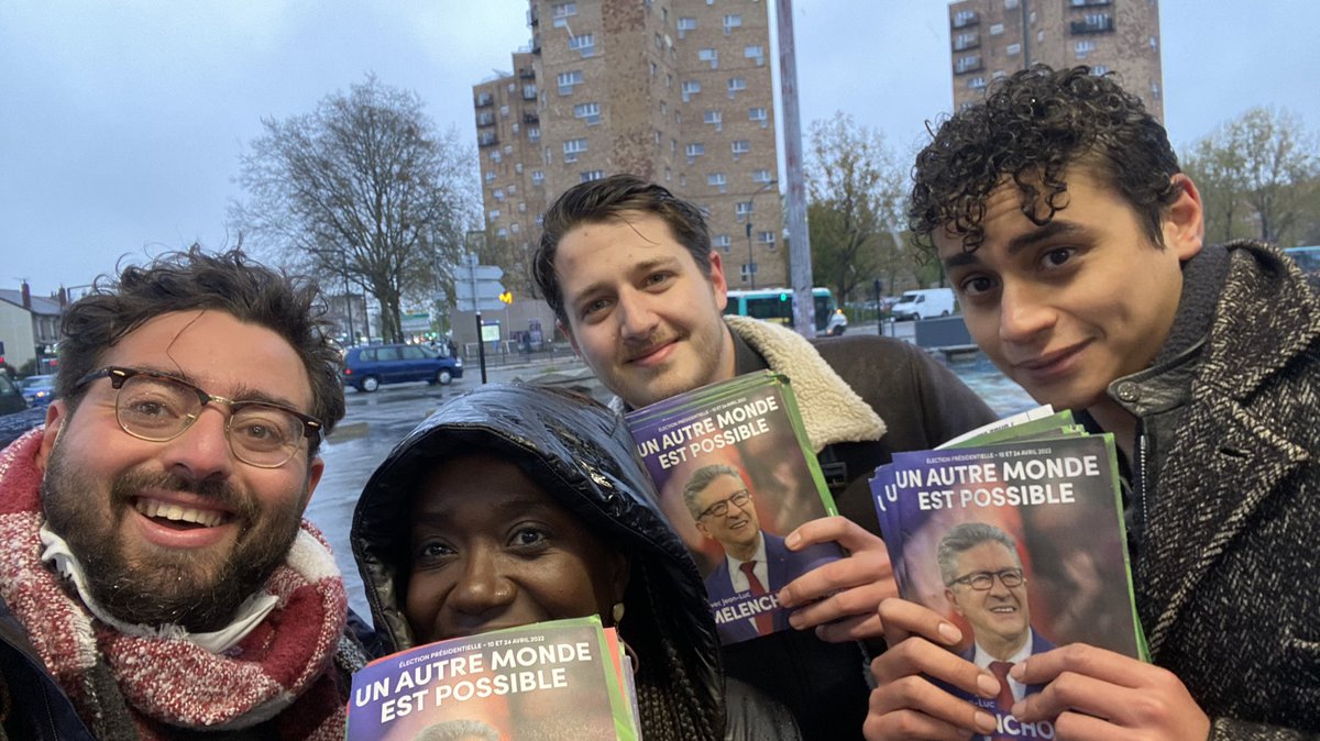 PantinInsoumise's tweet photo. Tout se décide ce week-end. Jusqu’au bout sur le terrain pour l’#UnionPopulaire avec @Jlmelenchon22 ! #DimancheJeVoteMelenchon #Melenchon2ndTour https://t.co/1CAPVCkmfO