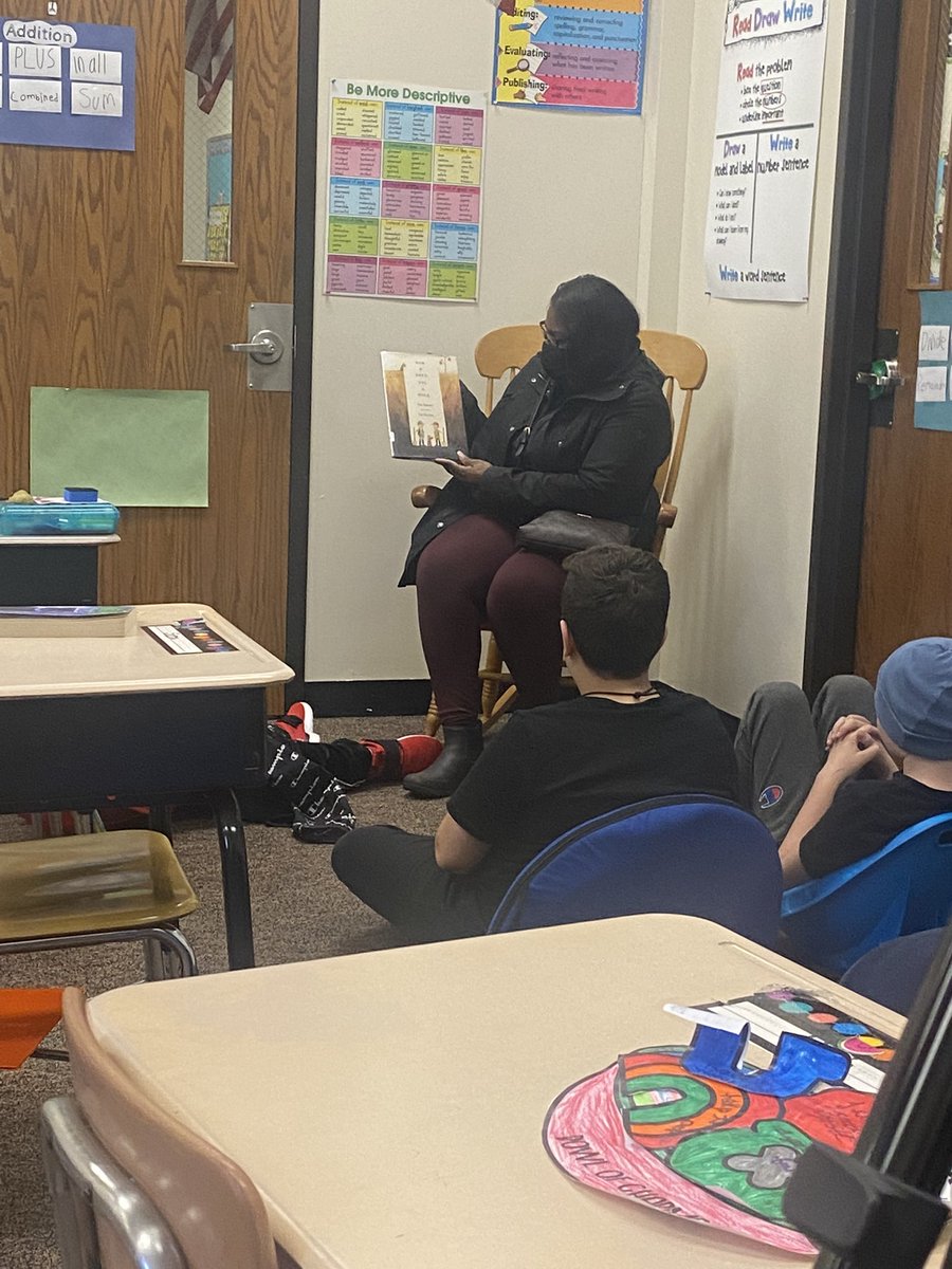 Sarah Salemi tweet media